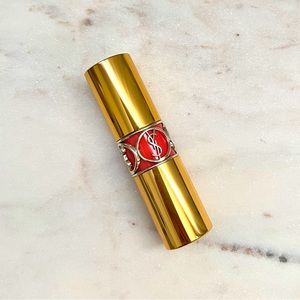 YVES SAINT LAURENT Rouge Volupté Shine Lipstick Balm